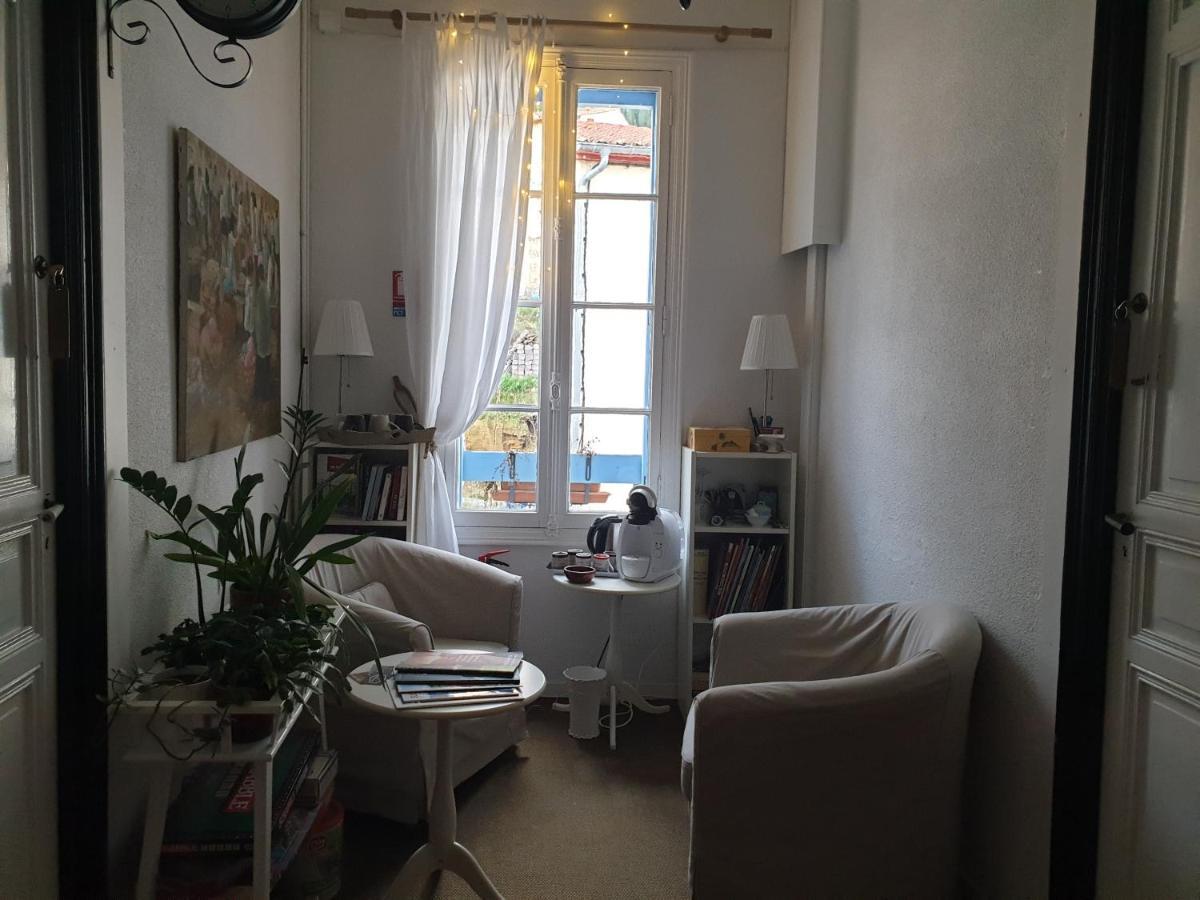 Chambres D'Hotes Et Gites- L'Abri Sous Roche Tautavel Buitenkant foto