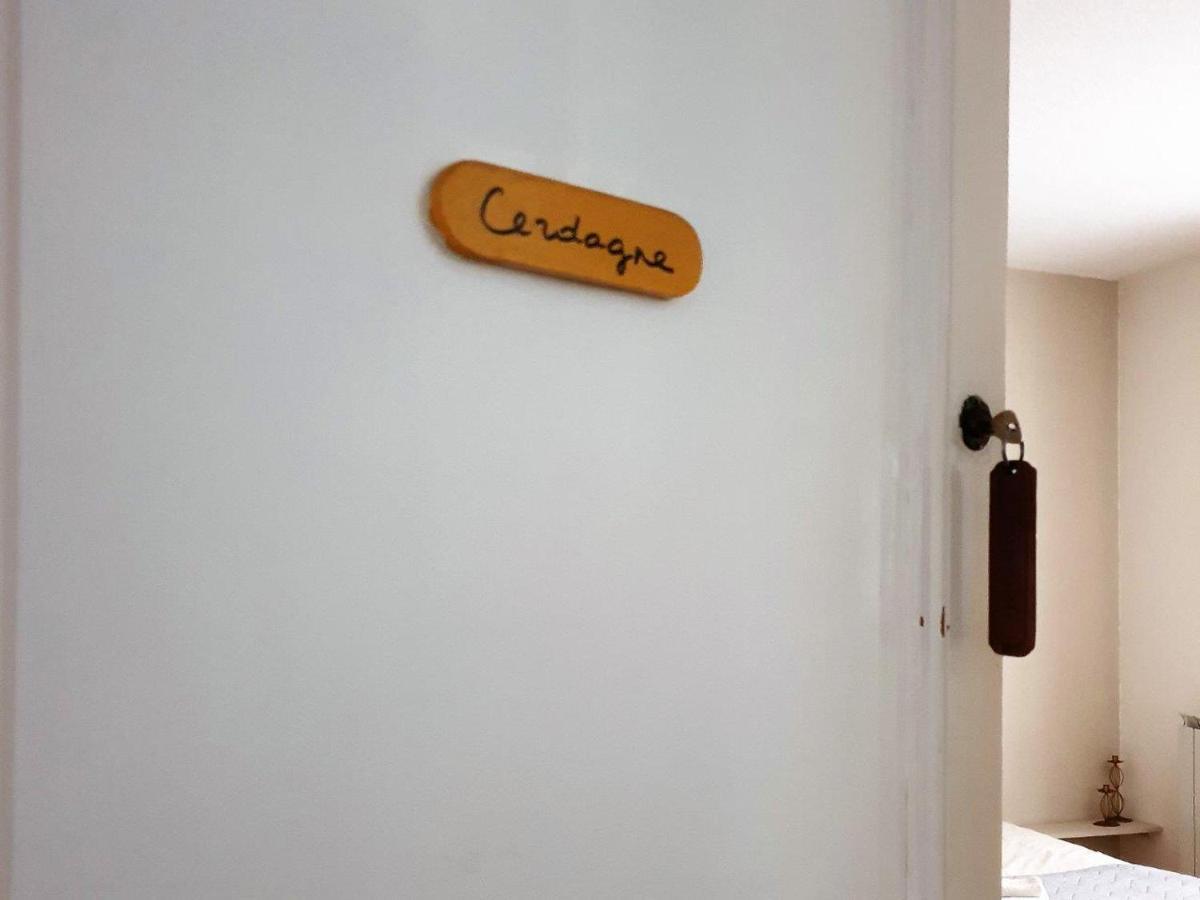 Chambres D'Hotes Et Gites- L'Abri Sous Roche Tautavel Buitenkant foto