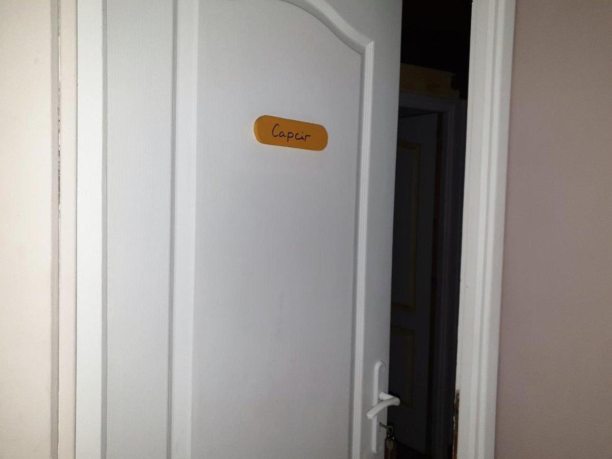 Chambres D'Hotes Et Gites- L'Abri Sous Roche Tautavel Buitenkant foto